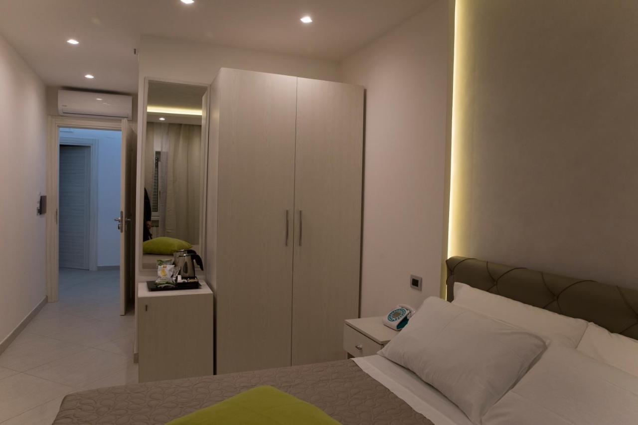 ريندي B&B Rossini Luxury المظهر الخارجي الصورة
