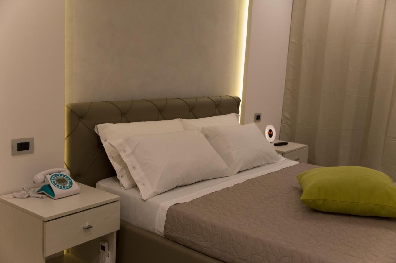 ريندي B&B Rossini Luxury المظهر الخارجي الصورة