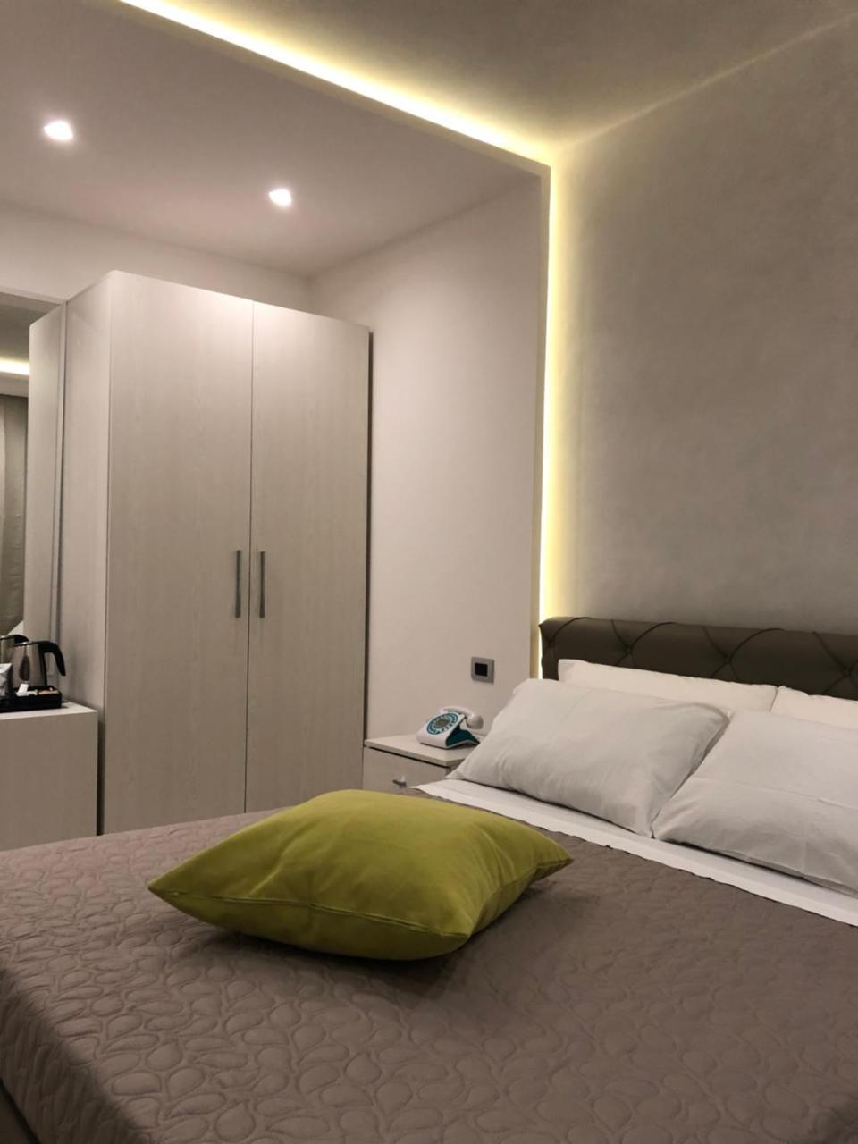ريندي B&B Rossini Luxury المظهر الخارجي الصورة