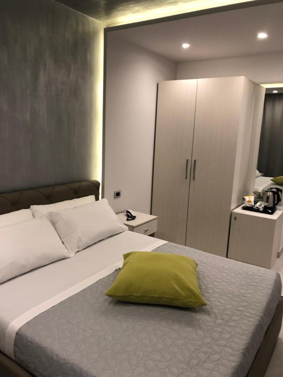 ريندي B&B Rossini Luxury المظهر الخارجي الصورة