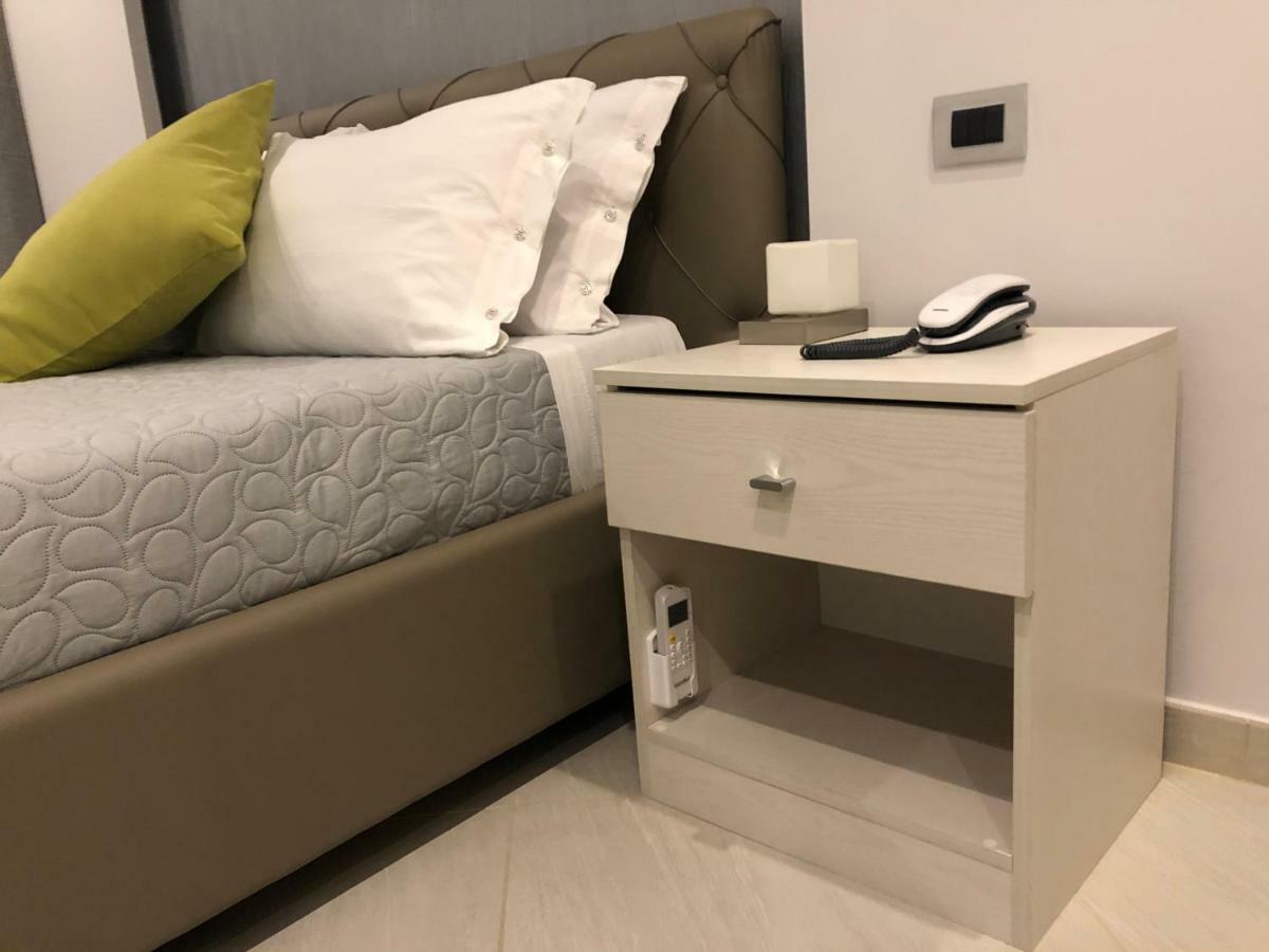 ريندي B&B Rossini Luxury المظهر الخارجي الصورة