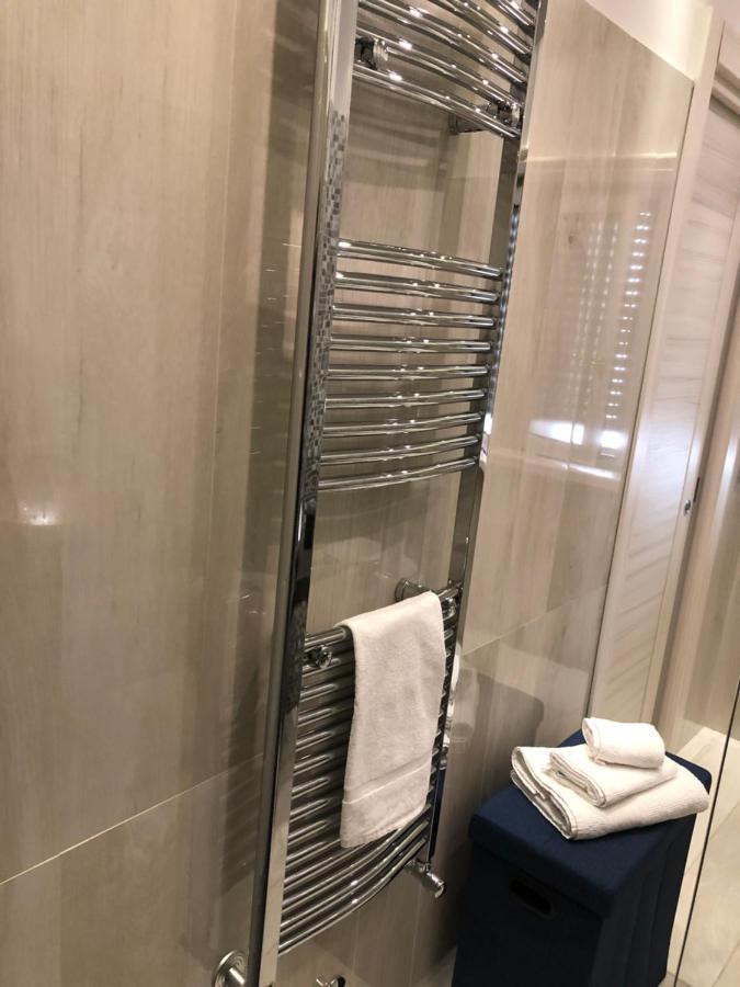 ريندي B&B Rossini Luxury المظهر الخارجي الصورة